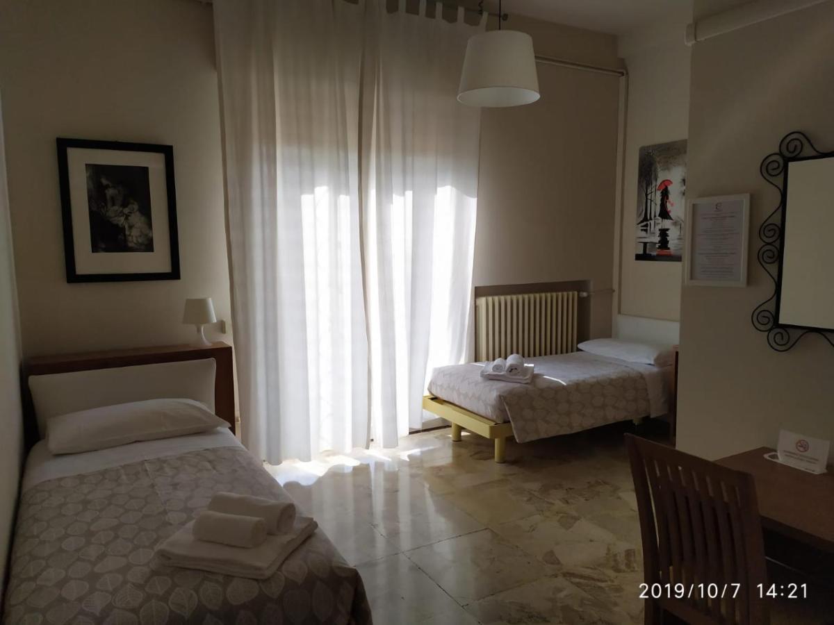 B&B Cameracaffe Centro Arezzo Eksteriør bilde
