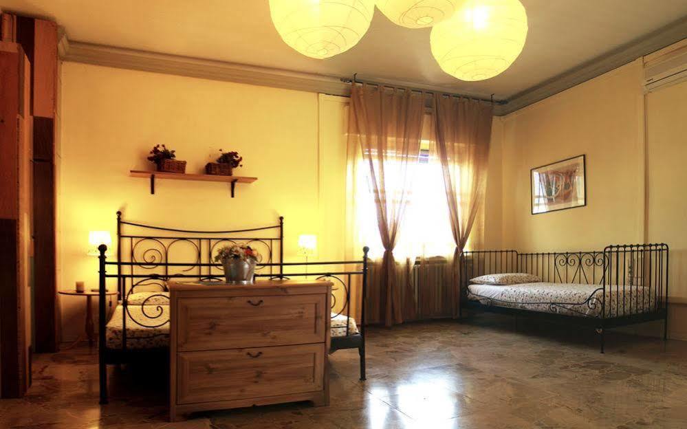 B&B Cameracaffe Centro Arezzo Eksteriør bilde