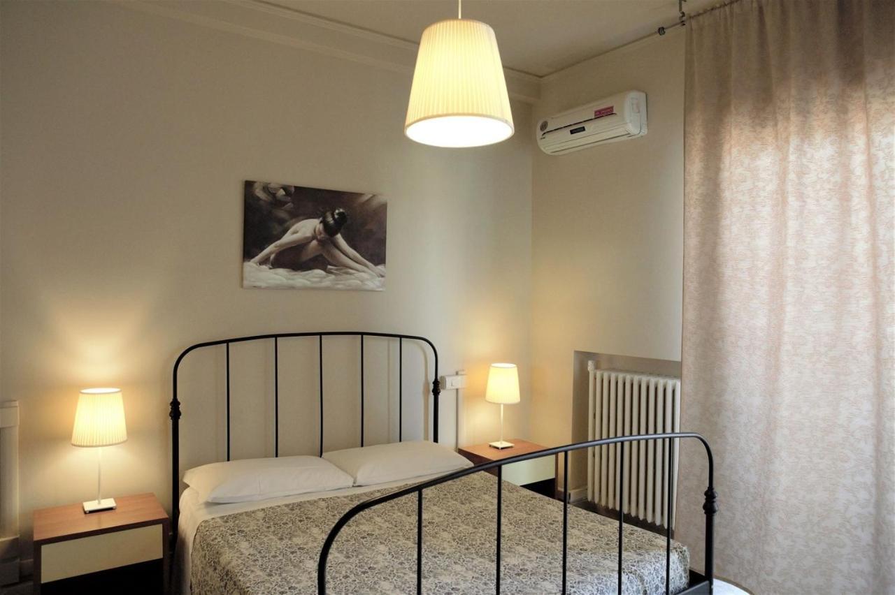 B&B Cameracaffe Centro Arezzo Eksteriør bilde